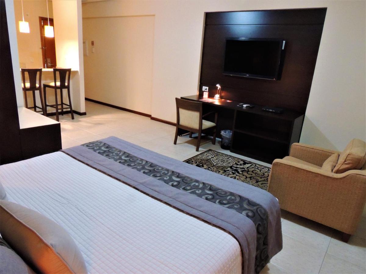 Mondrian Suite Hotel São José dos Campos Esterno foto